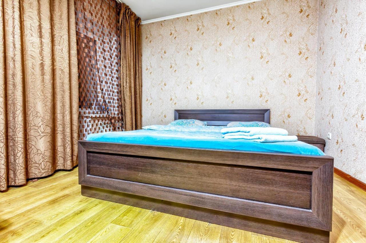 434 Апартаменты на Арбате Самый центр Отлично подходят для командированных и туристов Алмати Екстер'єр фото
